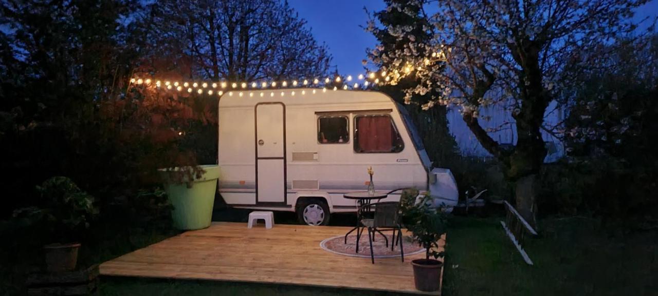 Caravane L'Attrape-Reve Aux Portes Du Chateau De Chambord Et Cheverny Mont-près-Chambord 외부 사진